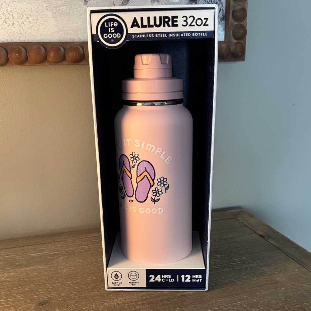 Life Is Good Pink Insulated Bottle 32oz  10” tall X 4” wide